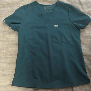 Technical collection Figs scrub top